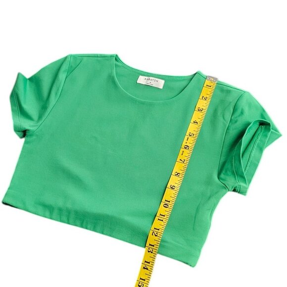 Aritzia Babaton Contour Super Cropped Short Sleeve T-Shirt, Green, Size Medium - Picture 2 of 7